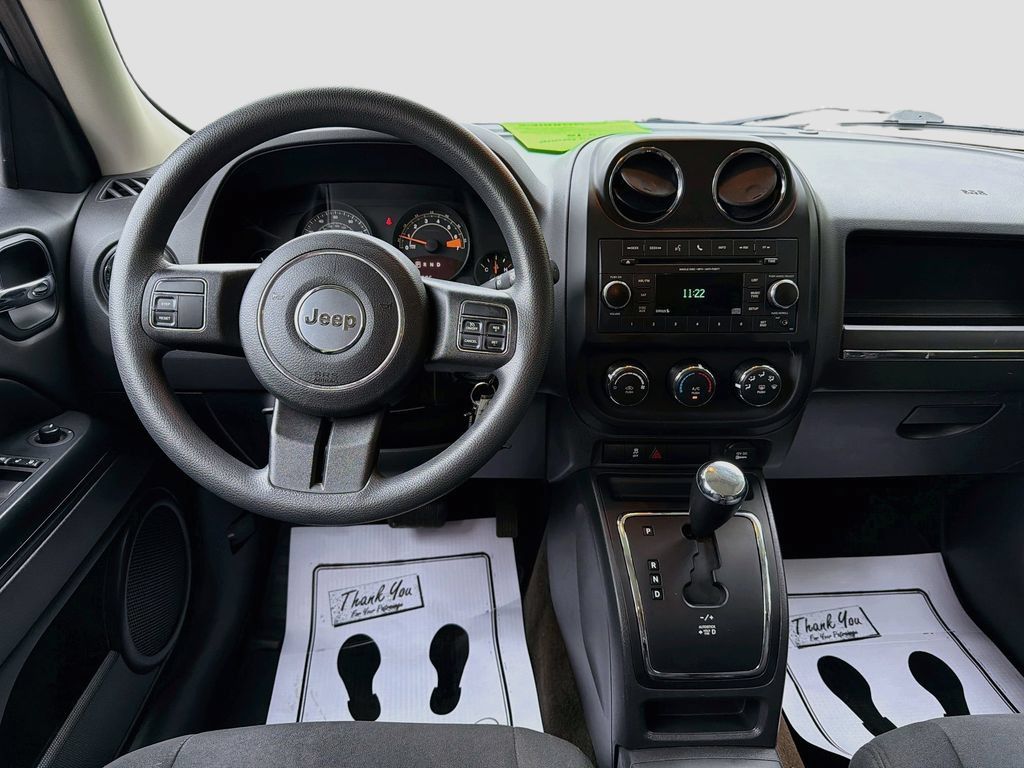 Used 2016 Jeep Patriot Sport w/ Power Value Group FWD image 20