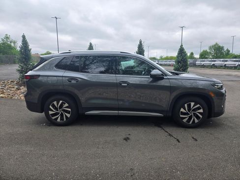 New 2026 Volkswagen Tiguan S FWD image 6