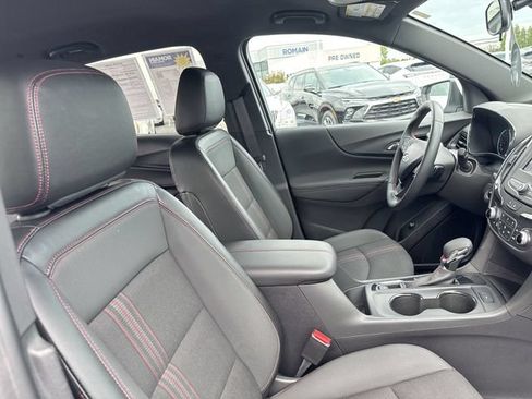 Certified 2023 Chevrolet Equinox RS w/ LPO, Floor Liner Package FWD image 17