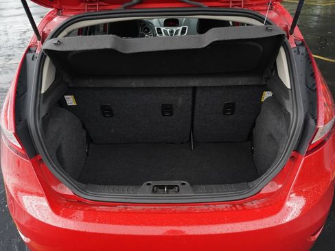 Used 2012 Ford Fiesta SE FWD image 12
