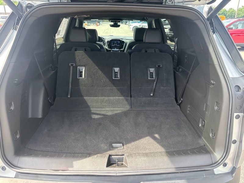 Used 2023 Chevrolet Traverse RS AWD/4WD image 13