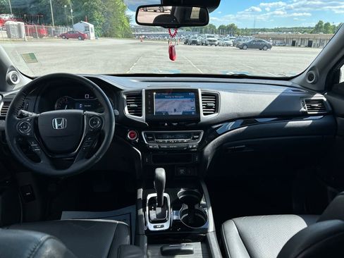 Used 2017 Honda Ridgeline RTL-E image 14