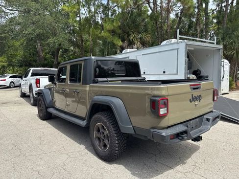 Used 2020 Jeep Gladiator Sport w/ Quick Order Package 24S AWD/4WD image 5