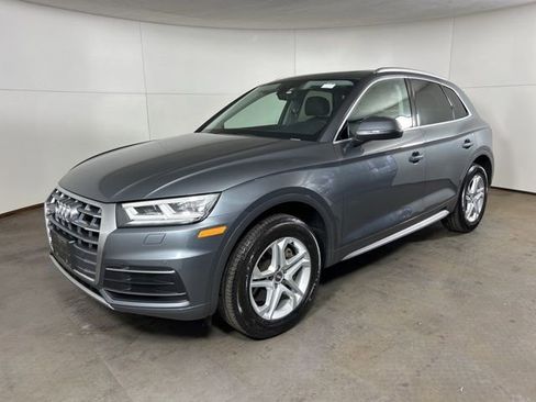 Used 2018 Audi Q5 2.0T Premium Plus w/ Premium Plus Package image 3
