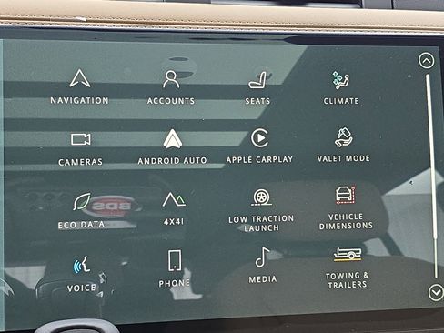 New 2026 Land Rover Defender 110 X-Dynamic SE image 20