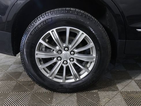 Used 2019 Cadillac XT5 Luxury image 19