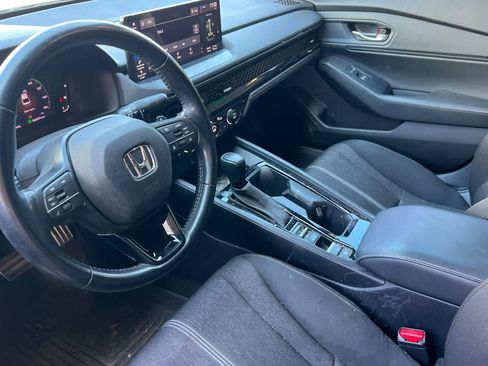 Used 2023 Honda Accord Sport image 14