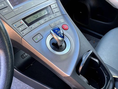 Used 2014 Toyota Prius Four image 16