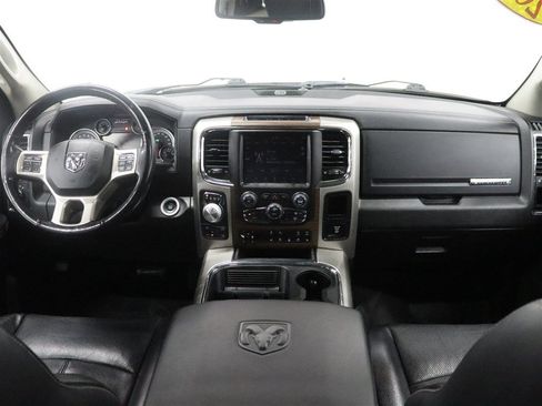Used 2018 RAM 1500 Laramie w/ Convenience Group AWD/4WD image 25