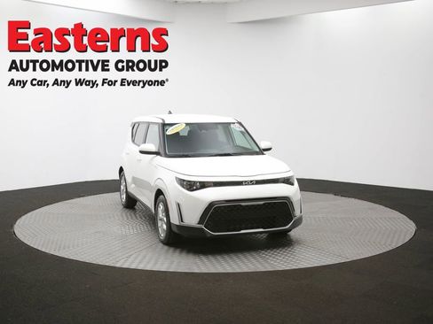 Used 2023 Kia Soul LX w/ Option Group 015 image 49