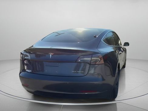 Used 2018 Tesla Model 3 Long Range image 26