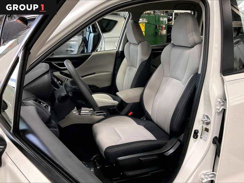 Certified 2023 Subaru Forester AWD/4WD image 8