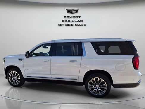 Used 2025 GMC Yukon XL Denali image 6