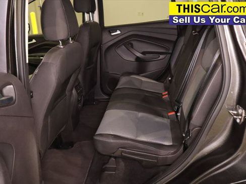 Used 2017 Ford Escape SE FWD image 25