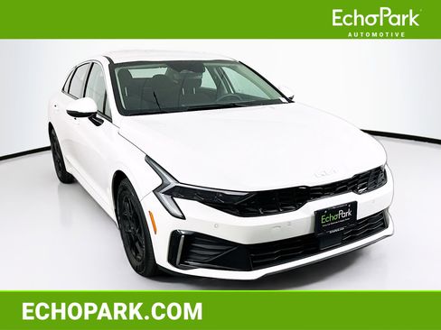 Used 2025 Kia K5 LXS image 1