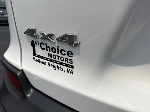 Used 2022 Jeep Cherokee Limited AWD/4WD image 36