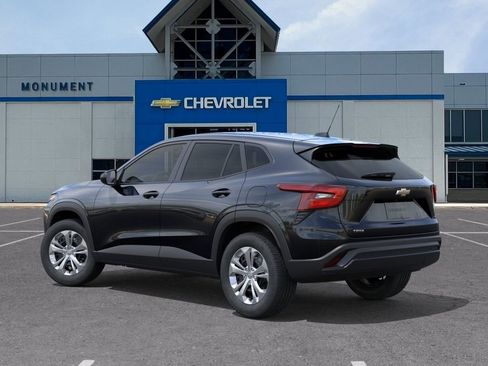 New 2026 Chevrolet Trax LS w/ Driver Confidence Package FWD image 3