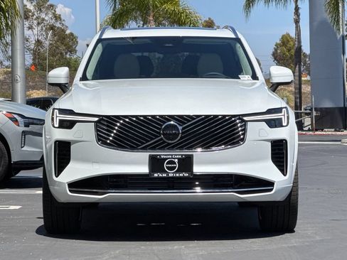 New 2026 Volvo XC90 T8 Ultra w/ Lounge Package AWD/4WD image 8
