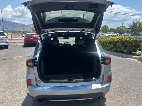 Used 2024 Ford Escape ST-Line AWD/4WD image 29
