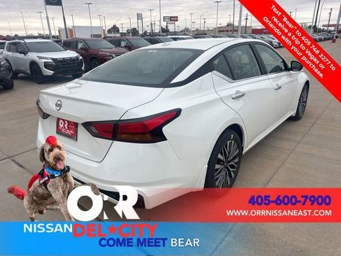 New 2025 Nissan Altima 2.5 SV image 5