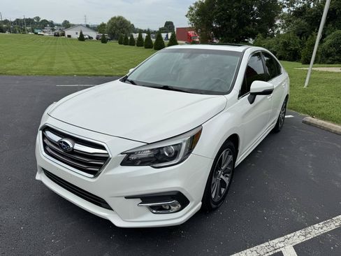 Used 2019 Subaru Legacy 2.5i Limited AWD/4WD image 2