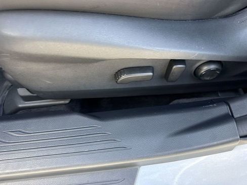 Certified 2025 Subaru Legacy Limited AWD/4WD image 12