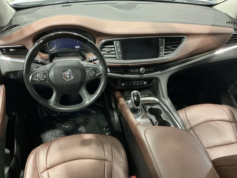 Used 2021 Buick Enclave Avenir w/ Avenir Technology Package image 23