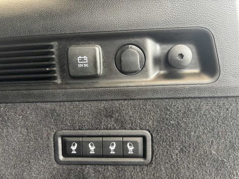 Used 2022 Jeep Grand Wagoneer Series III w/ Rear Seat Video Group 1 AWD/4WD image 8