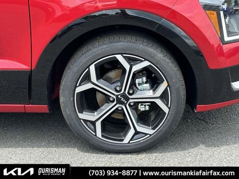 New 2025 Kia Niro SX Touring image 26