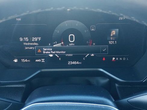 Used 2024 GMC Acadia Elevation w/ Luxury Package image 12