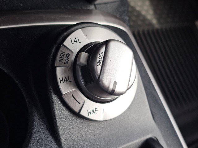 Used 2019 Toyota 4Runner Limited AWD/4WD image 37