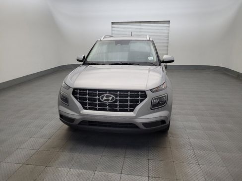 Used 2023 Hyundai Venue SEL w/ Cargo Package FWD image 15