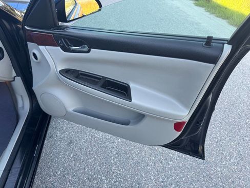 Used 2008 Chevrolet Impala LS image 21