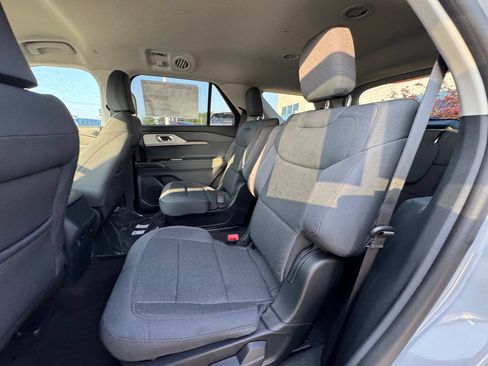 New 2026 Ford Explorer Active AWD/4WD image 21