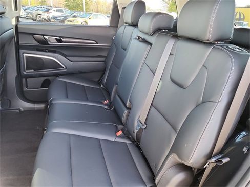New 2025 Kia Telluride LX image 14