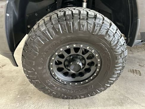 Used 2024 RAM 2500 Laramie AWD/4WD image 22