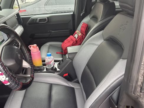 Used 2024 Ford Bronco Black Diamond AWD/4WD image 7