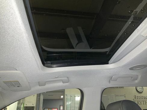 Certified 2021 Chevrolet Traverse Premier image 22