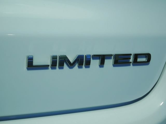 Certified 2023 Jeep Compass Limited w/ Elite Group AWD/4WD image 10