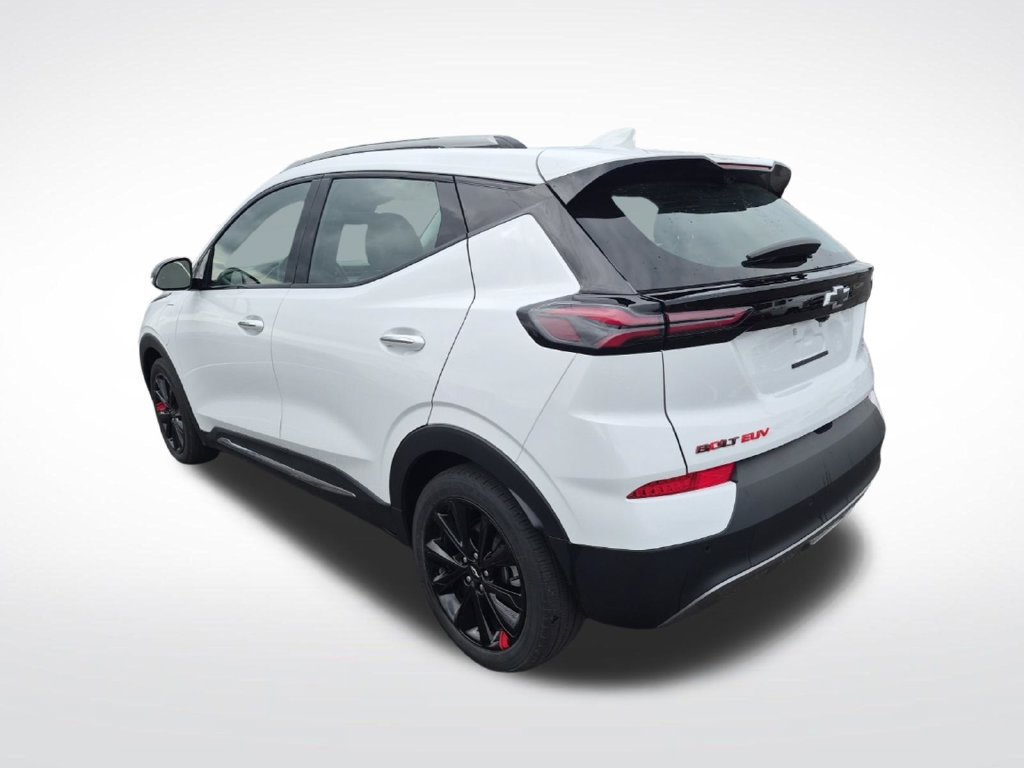 Used 2023 Chevrolet Bolt EUV Premier w/ Redline Edition FWD image 5
