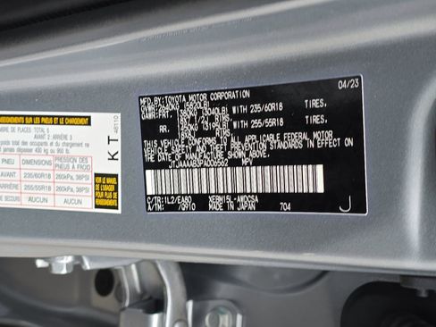 Used 2023 Lexus RZ 450e Premium w/ Technology Package image 36