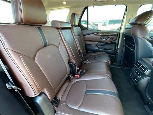 Used 2023 Honda Pilot Elite image 29