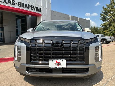 Used 2025 Hyundai Palisade SEL FWD image 3