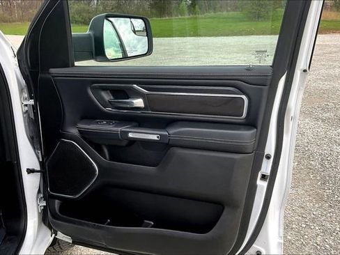 Used 2024 RAM 1500 Laramie AWD/4WD image 24