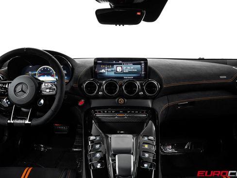 Used 2021 Mercedes-Benz AMG GT Black Series image 32