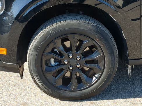 Used 2023 Ford Maverick XLT w/ Equipment Group 300A Standard image 19