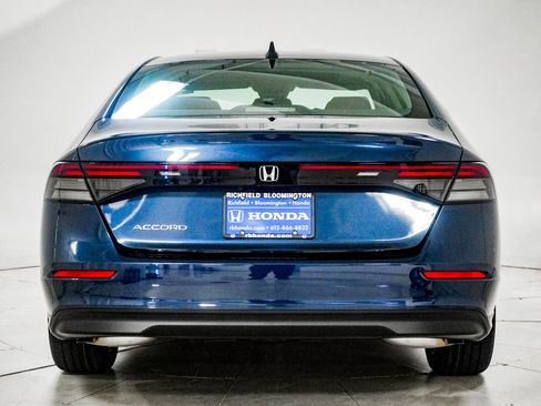 New 2025 Honda Accord SE image 7