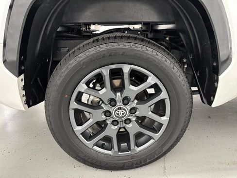 Used 2026 Toyota Tundra Platinum AWD/4WD image 70