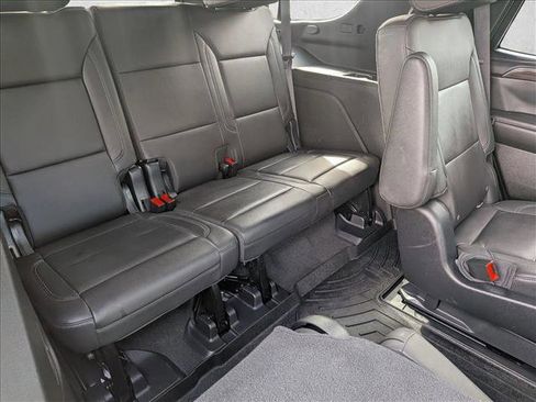 Used 2021 Chevrolet Tahoe Z71 w/ Z71 Signature Package image 25