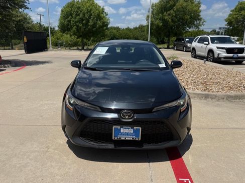 Used 2022 Toyota Corolla LE FWD image 8